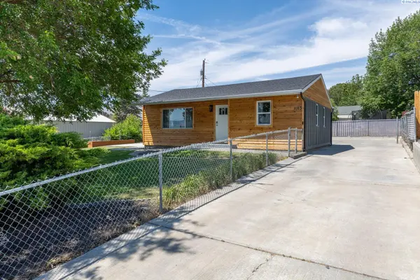 1103 11th Street,  Benton City,  WA 99320