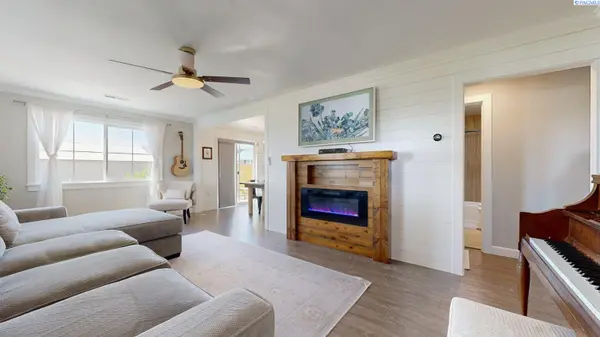1103 11th Street, Benton City, WA 99320