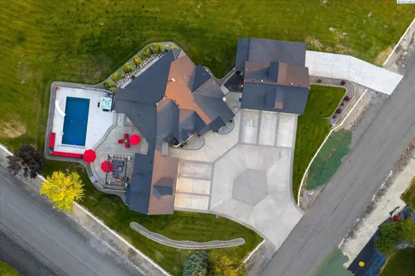 91903 E Holly Road, Kennewick, WA 99338