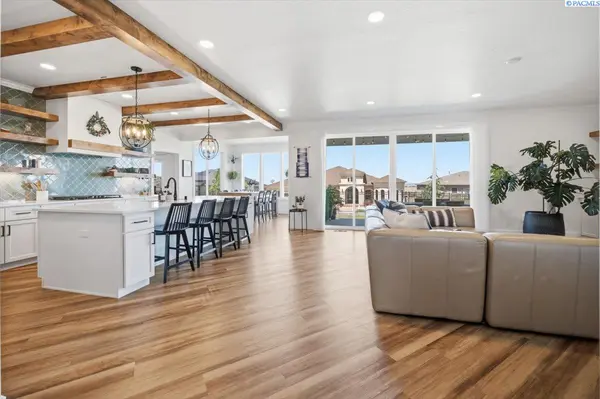 534 Summerview Ln, Richland, WA 99352