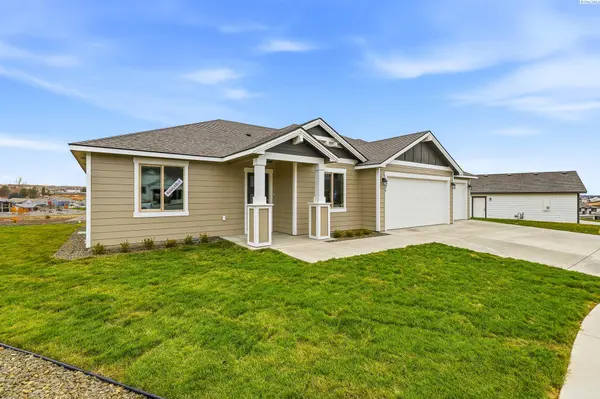 6521 W 29th Ct, Kennewick, WA 99338