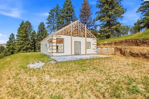 160 Cahill Mountain Road, Dayton, WA 99328