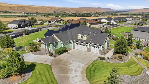 75103 E Reata Rd, Kennewick, WA 99338