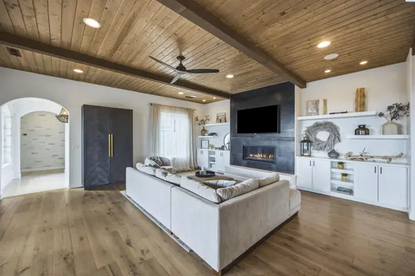 1412 Meadow Hills Drive, Richland, WA 99352