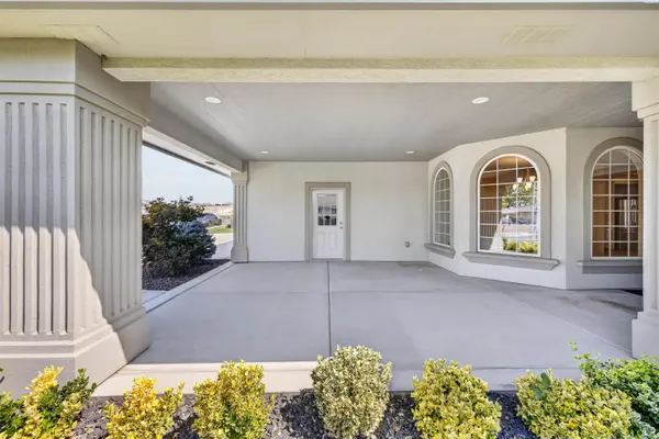 3221 Road 71st Place, Pasco, WA 99301