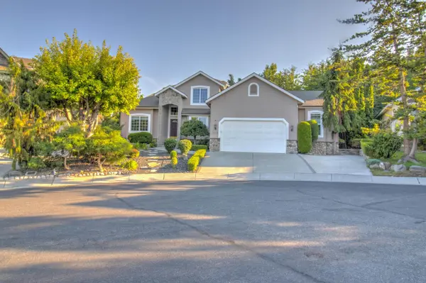 2116 Newhaven Loop, Richland, WA 99352