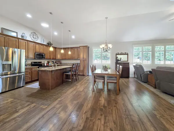 1703 Ironwood Ave, West Richland, WA 99353