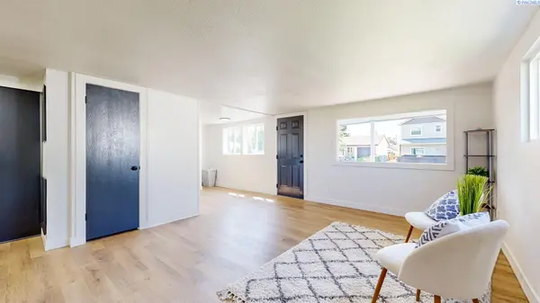 1110 Willard Avenue, Richland, WA 99354