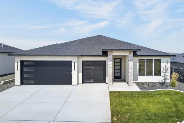 3788 Scout Street, Richland, WA 99352