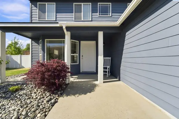 5600 Monica Court, West Richland, WA 99353