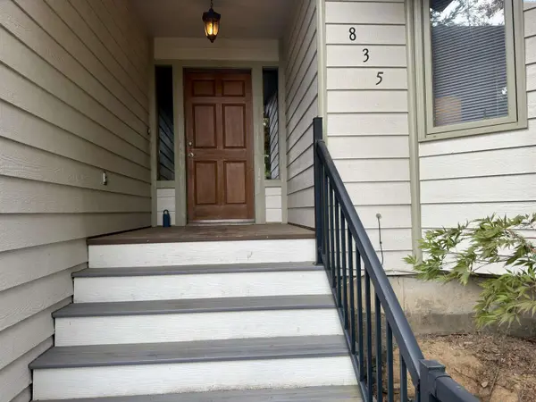835 SE Lori Court, Pullman, WA 99163