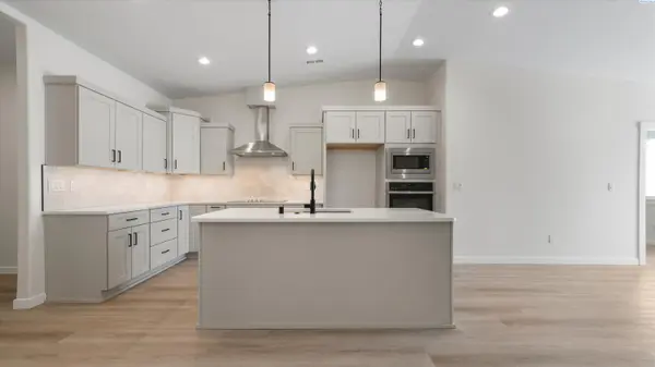3362 S Nelson St, Kennewick, WA 99338