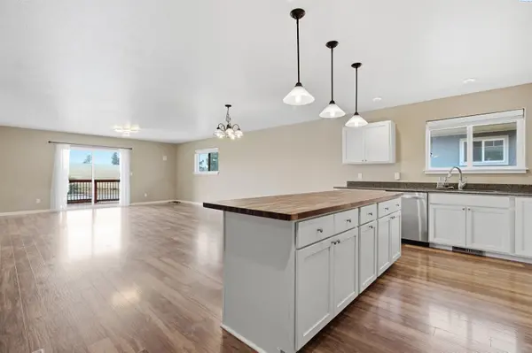 513 Harvest Loop, Palouse, WA 99161