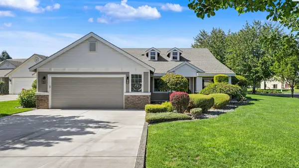 1 Dahlia Ct, Pasco, WA 99301