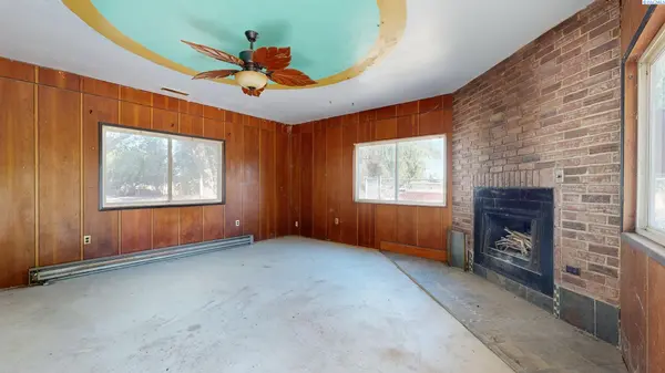 36005 S Gerards Road, Kennewick, WA 99337