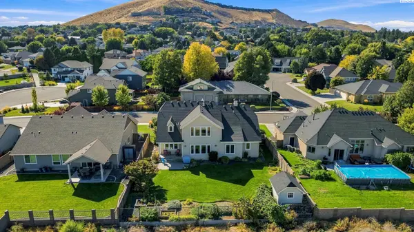 352 Piper St., Richland, WA 99352