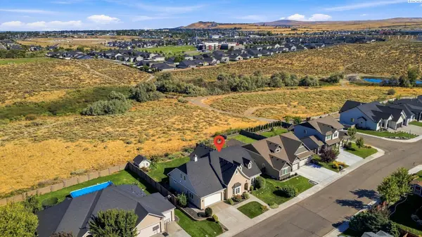 352 Piper St., Richland, WA 99352