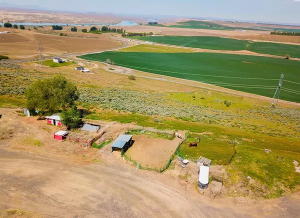 4732 Ringold Road, Eltopia, WA 99330-9728