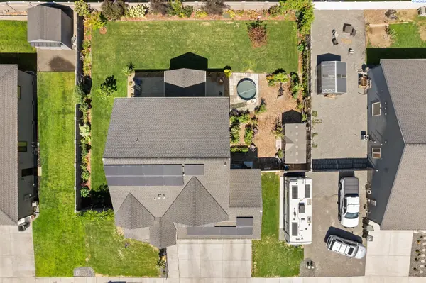 313 Ruby Ave, Grandview, WA 98930