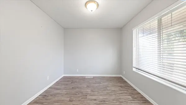 1502 W 39th Ave, Kennewick, WA 99337