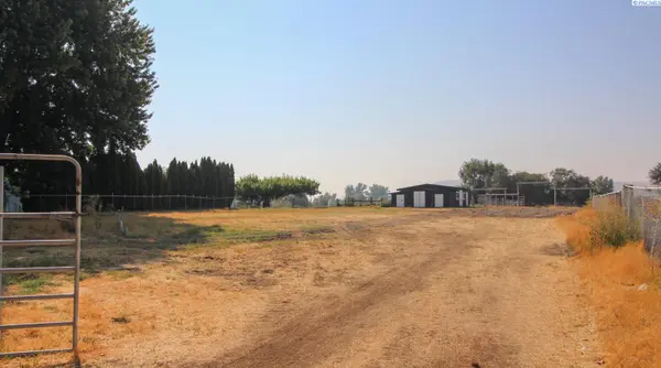 220709 E Game Farm Road, Kennewick, WA 99337