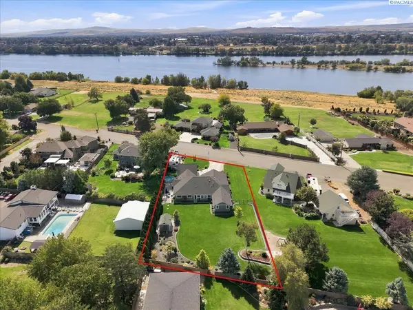 7807 River Blvd, Pasco, WA 99301