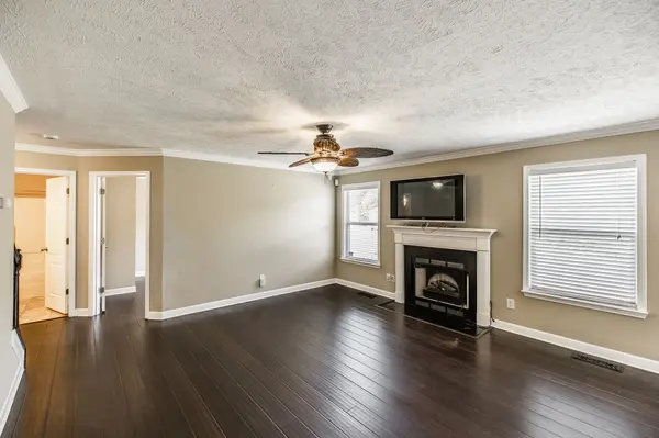 1537 Constitution Ave, Nashville, TN 37207