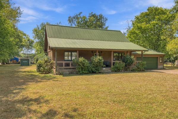 801 Buckeye Ct, Lascassas, TN 37085