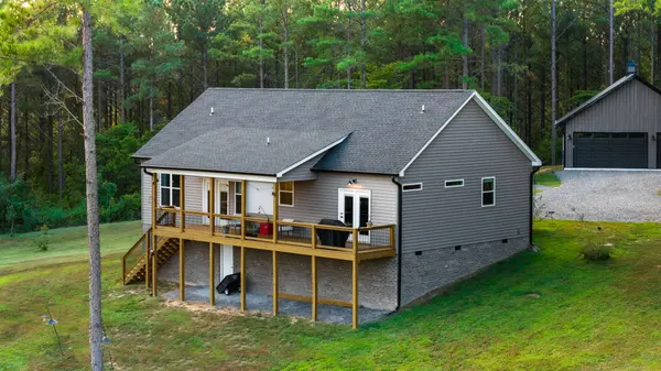 205 Hiwassee Trails Dr, Delano, TN 37325