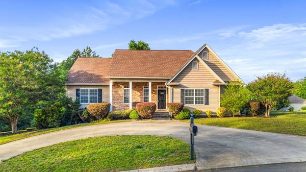 100 Brook Hollow Dr #SE, Cleveland, TN 37323