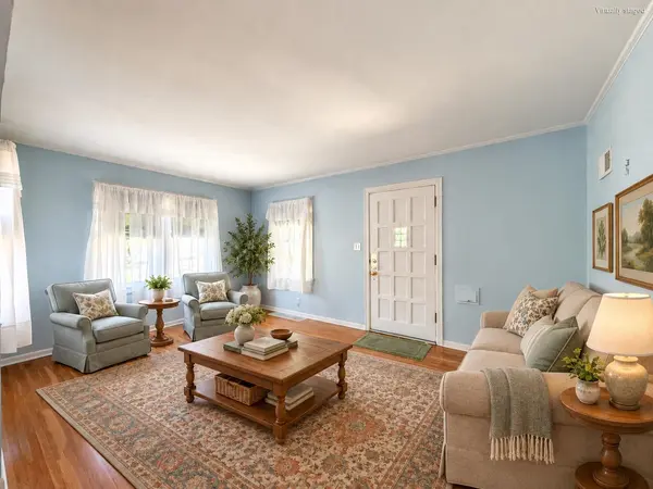 1300 Pershing St, Salina, KS 67401