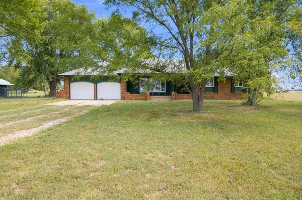 15574 11th, Oxford, KS 67119