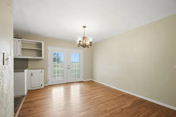 15574 11th, Oxford, KS 67119