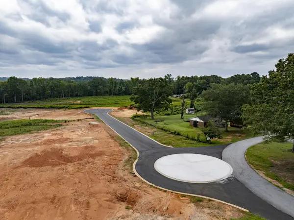 638 Canopy Chase LN, Spartanburg, SC 29306