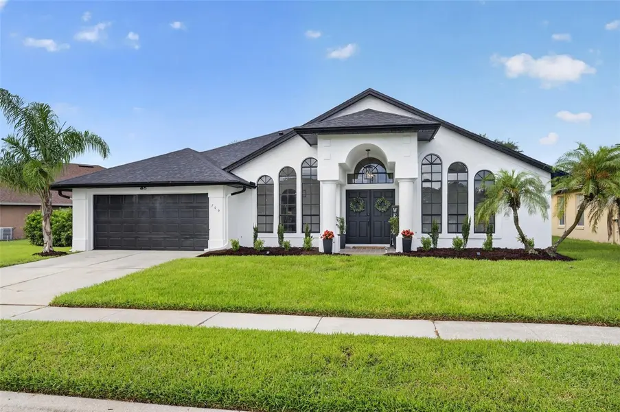 709 HALLOWELL CIR, Orlando, FL 32828