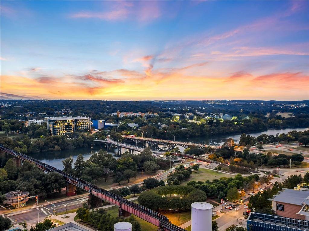 222 West Ave #1802, Austin, TX 78701