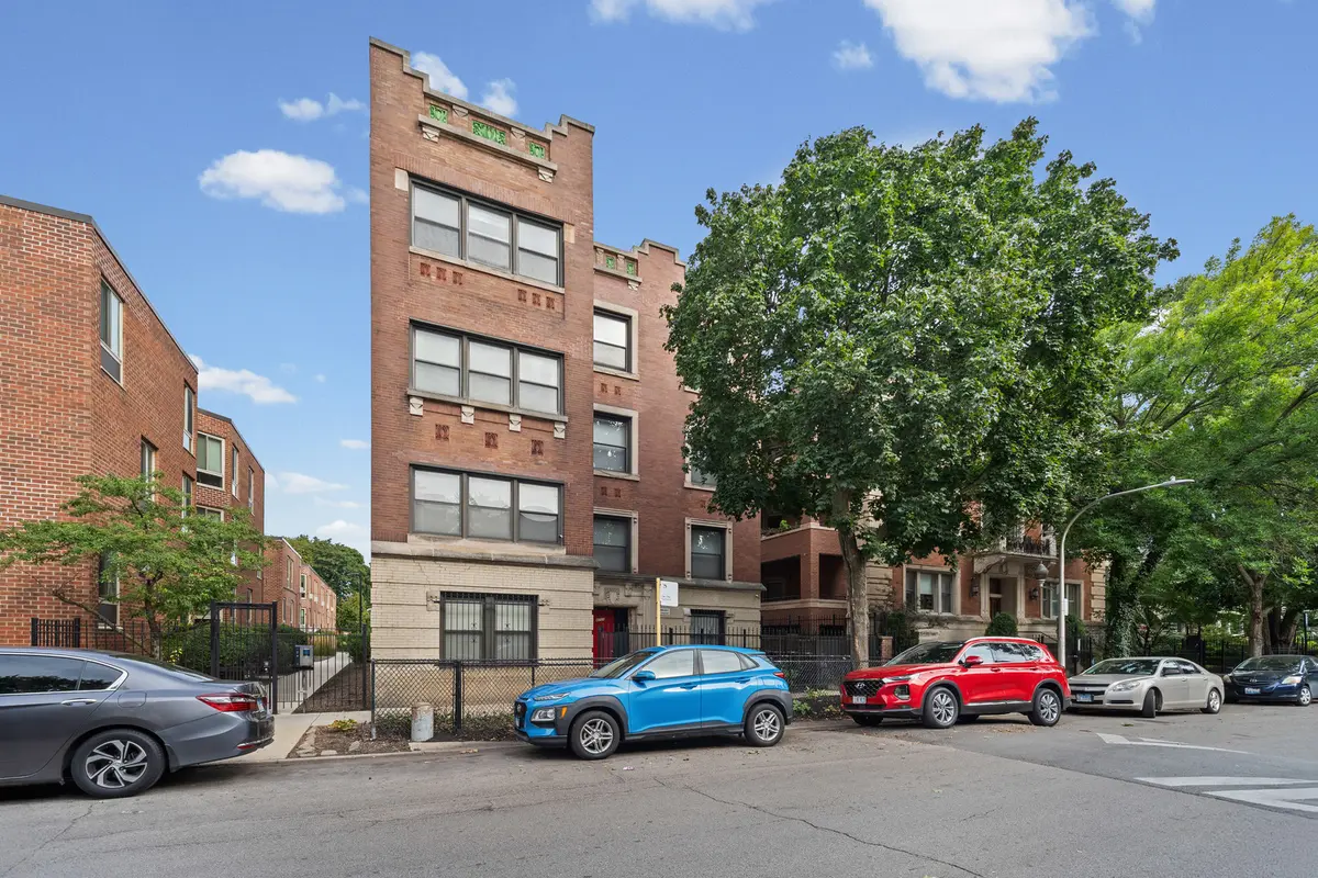 4711 S Greenwood AVE, Chicago, IL 60615