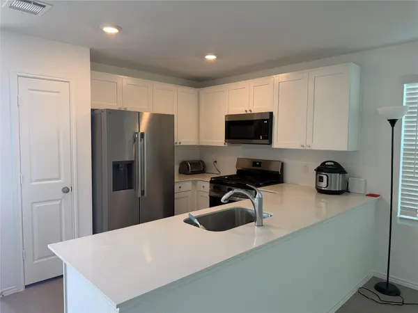 134 Meuse LN, Kyle, TX 78640