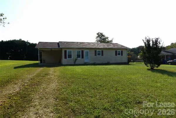 4072 Beach RD, Hudson, NC 28638