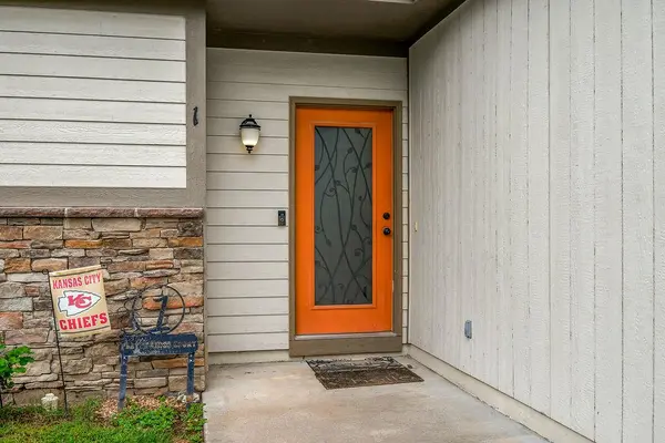 1 Platte Ridge CT, Edgerton, MO 64444