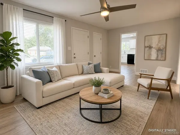 940 Moline, Aurora, CO 80010