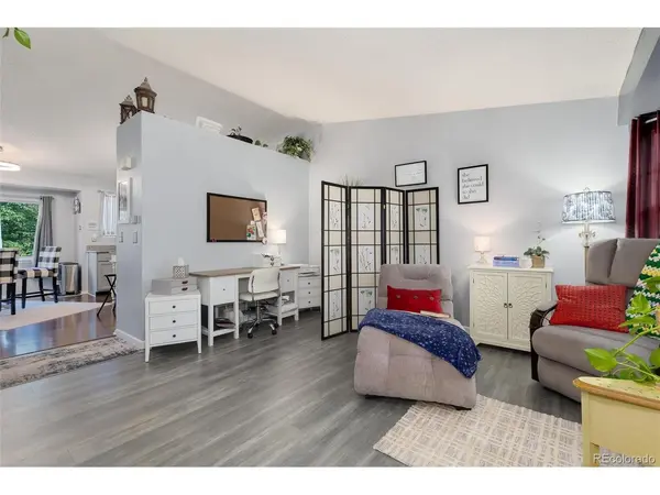 9670 Whitecliff, Highlands Ranch, CO 80129