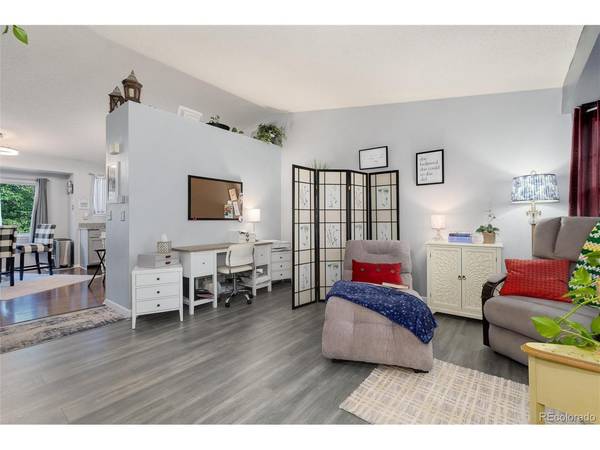 9670 Whitecliff, Highlands Ranch, CO 80129