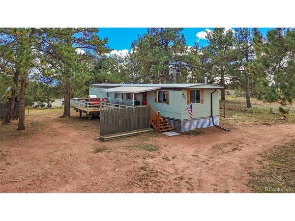 957 Arapahoe, Florissant, CO 80816