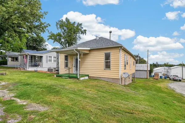 907 Landes ST, Mount Carmel, IL 62863