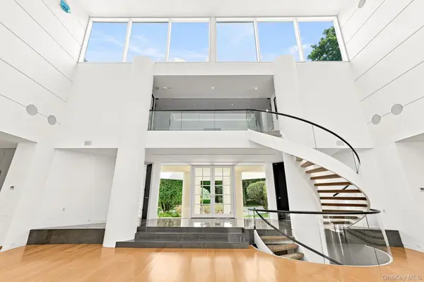 20 Bessel LN, Chappaqua, NY 10514