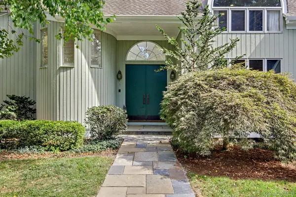3 Pondview, Purchase, NY 10577