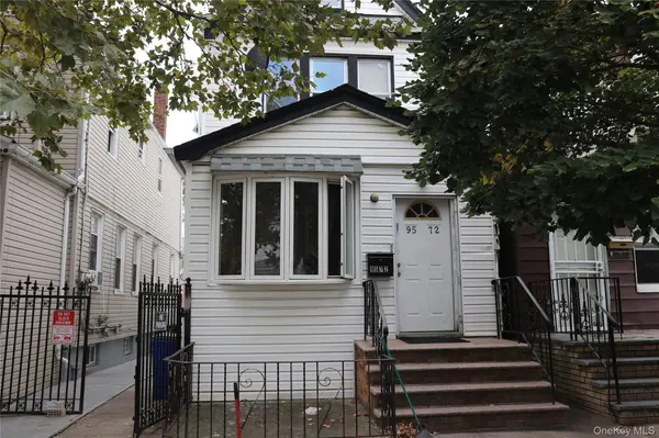 9572 115th ST, Richmond Hill, NY 11419