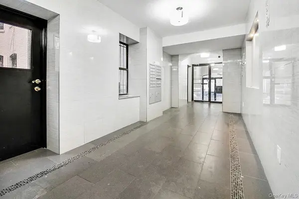 9 Argyle RD #1A, Brooklyn, NY 11218