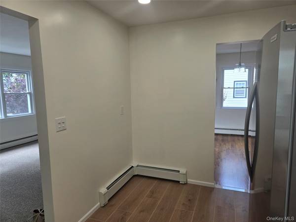 11 Columbia AVE, East Rockaway, NY 11518